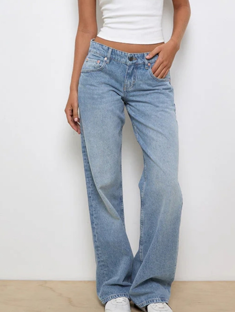 Motel Denim Low Rise Parallel Jeans In Bright Blue Used